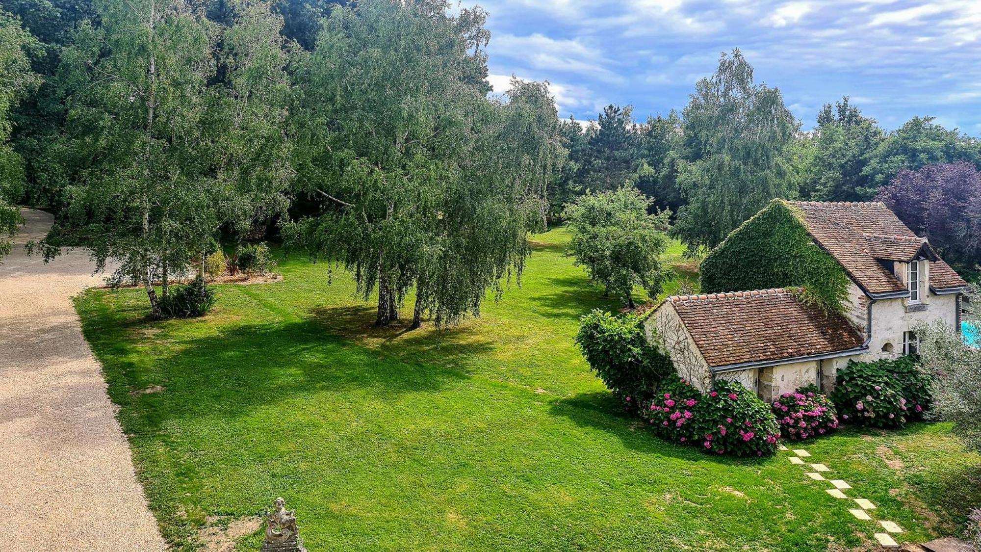 Bed and Breakfast Domaine De La Blonnerie Feings  Exterior foto